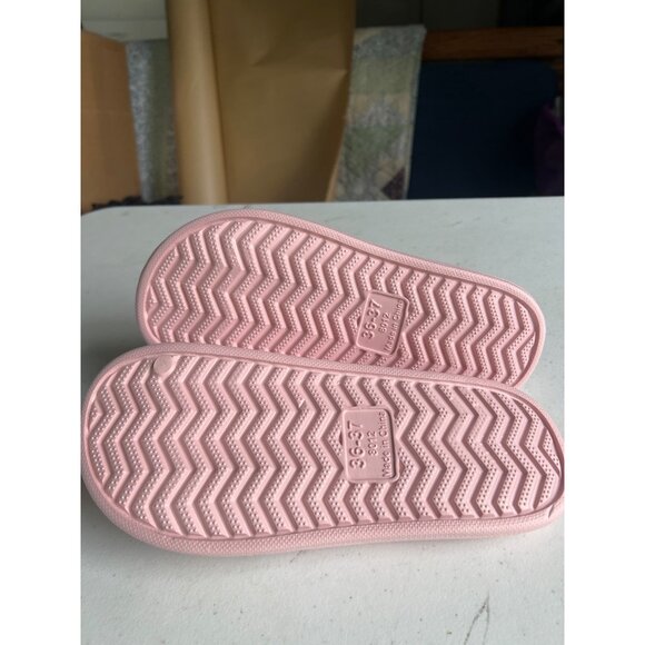 NEW Pink Slip-On EVA Foam Shower Slides Beach Outdoor House slippers - Picture 2 of 4